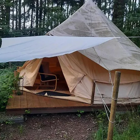 Luxusní stan Abenteuer Glamping Im Wildgehege Im 5 M Zelt
